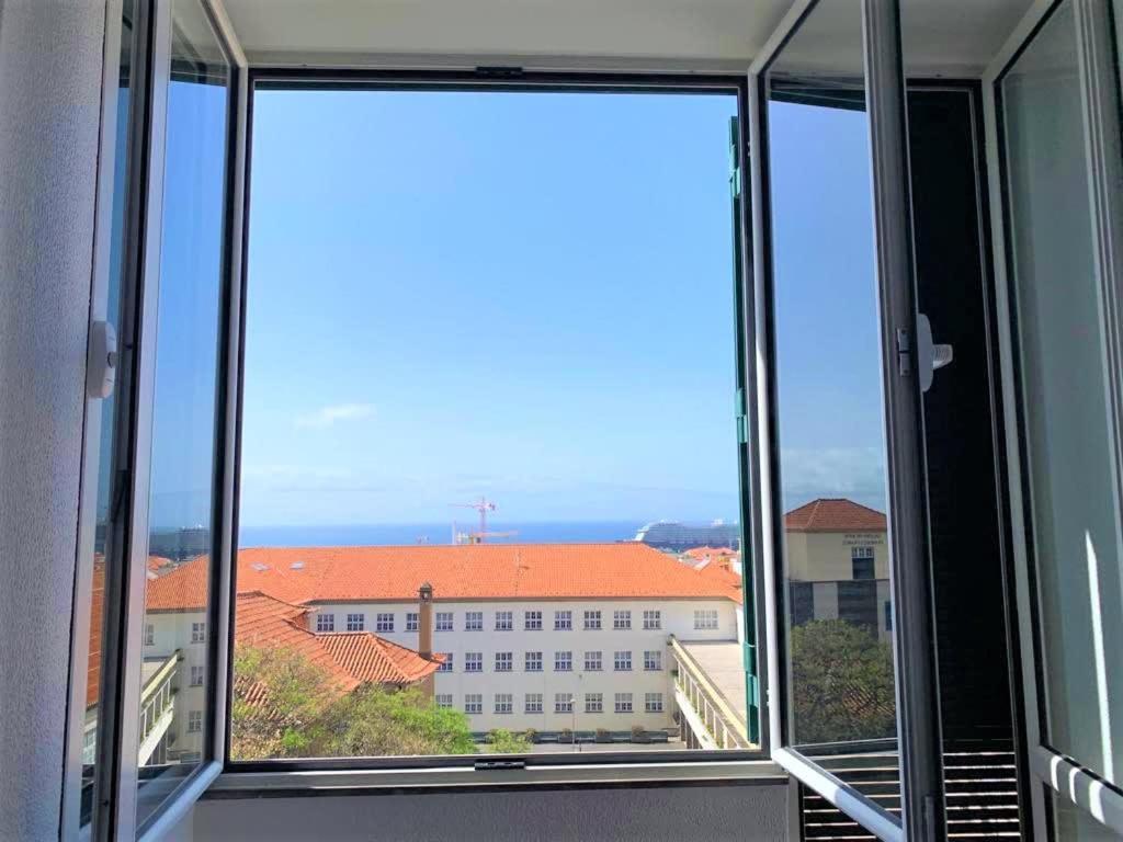 Madeira, 3 Bedroom Apartment With Ocean Views In Funchal エクステリア 写真