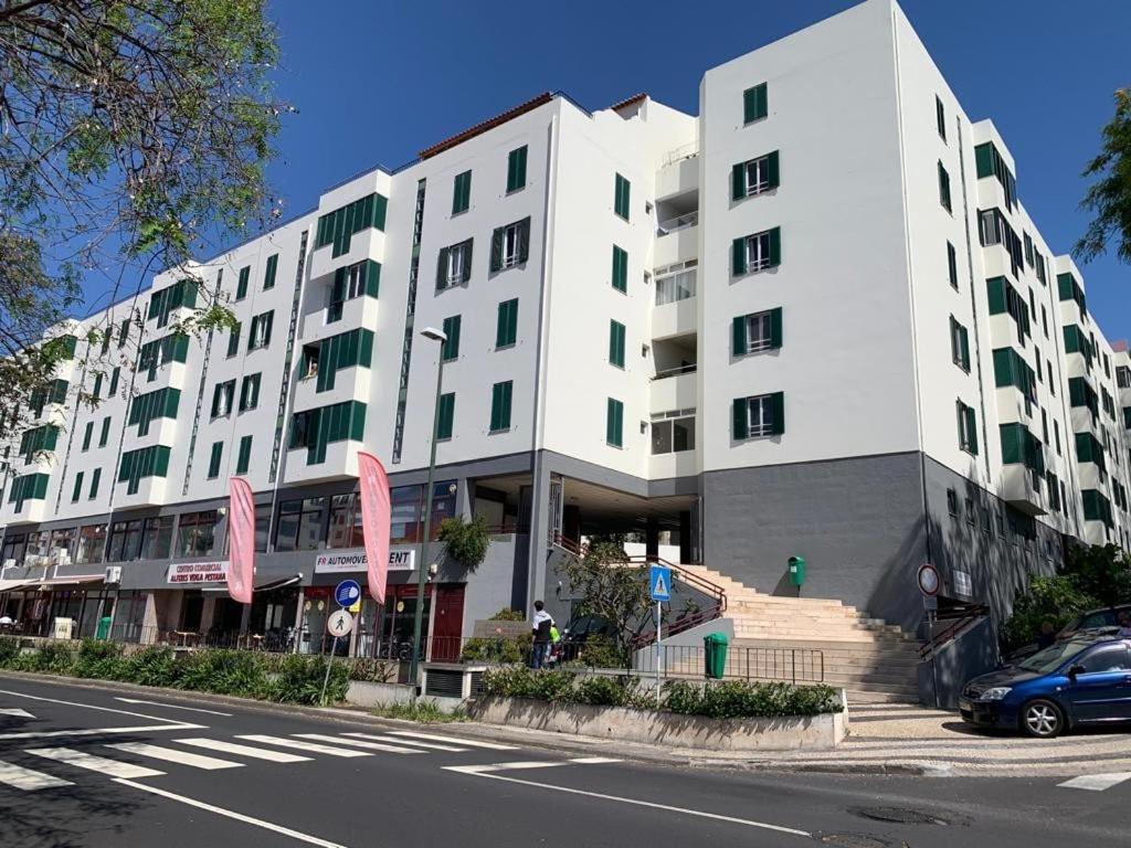 Madeira, 3 Bedroom Apartment With Ocean Views In Funchal エクステリア 写真