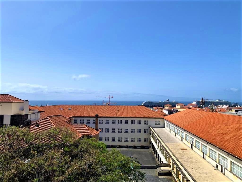 Madeira, 3 Bedroom Apartment With Ocean Views In Funchal エクステリア 写真