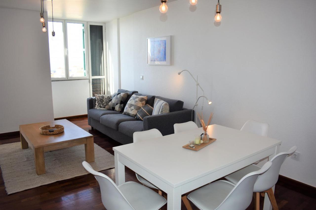 Madeira, 3 Bedroom Apartment With Ocean Views In Funchal エクステリア 写真